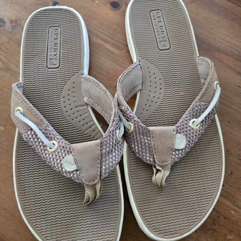 Sperry Tan and Cream Sandals